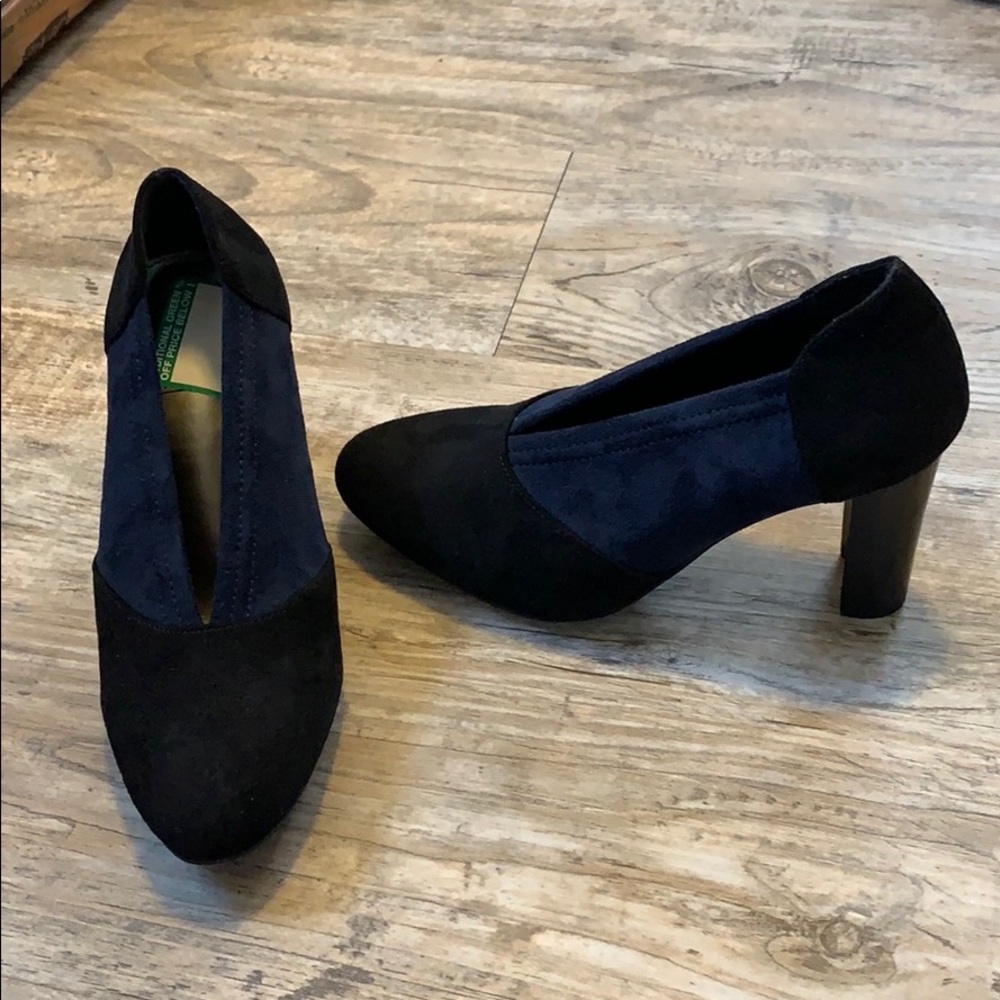 Black and blue suede heels